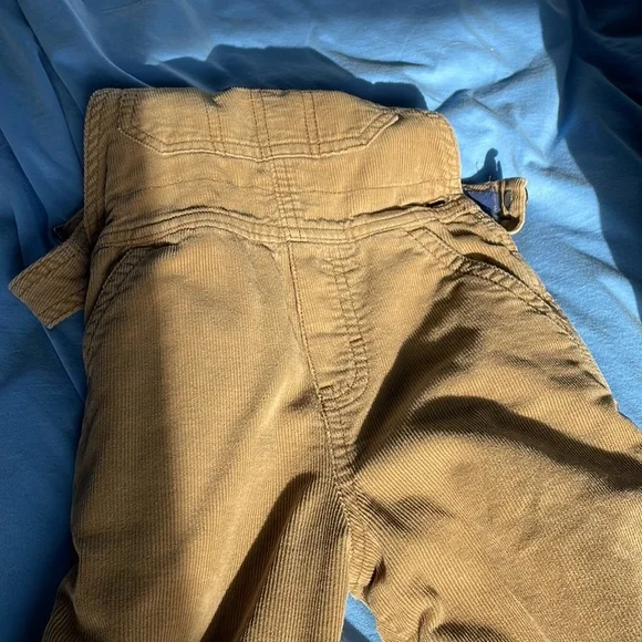 Flannel lined Tan corduroy Oshkosh B’gosh overalls - Picture 4 of 6